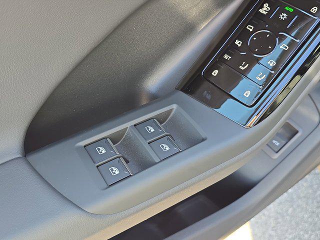 new 2025 Audi Q6 e-tron car, priced at $75,430