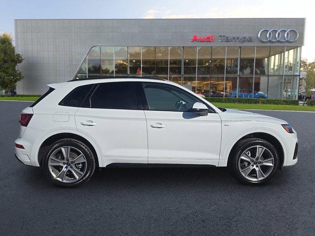 new 2025 Audi Q5 car, priced at $53,650