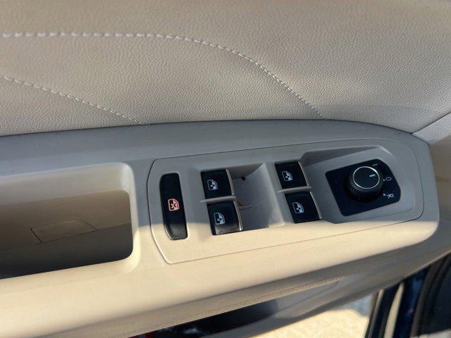 used 2022 Volkswagen Atlas car, priced at $25,989