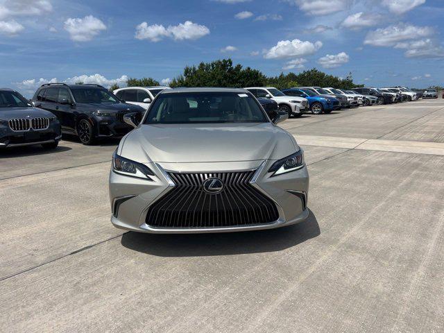 used 2019 Lexus ES 350 car, priced at $28,589