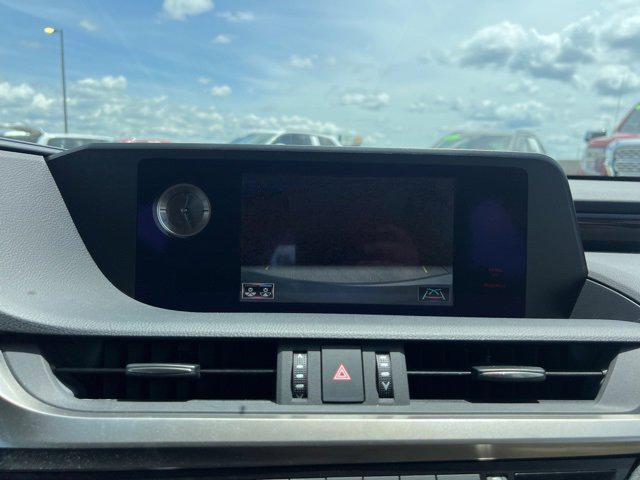 used 2019 Lexus ES 350 car, priced at $28,589