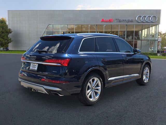 new 2025 Audi Q7 car, priced at $67,350