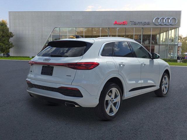 new 2025 Audi Q5 car, priced at $61,300