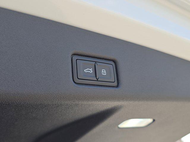 new 2025 Audi Q5 car, priced at $61,300