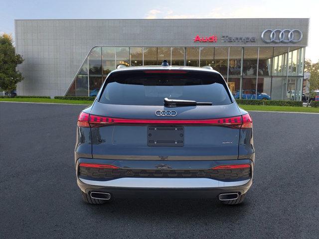 new 2025 Audi Q5 car, priced at $61,300