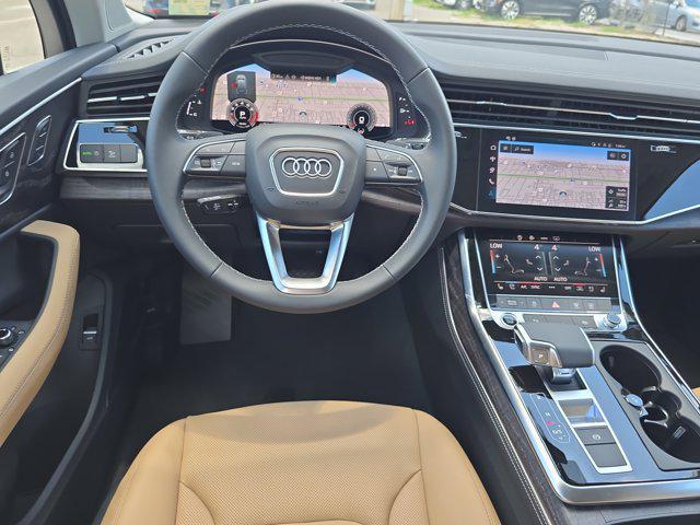new 2025 Audi Q7 car, priced at $72,195