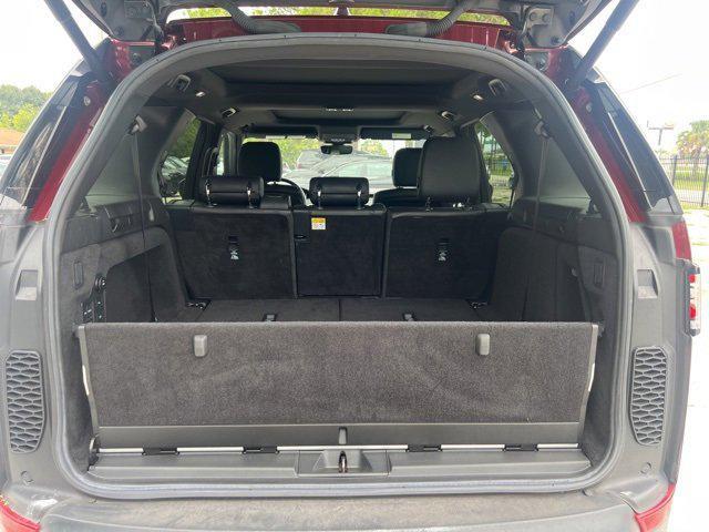 used 2017 Land Rover Discovery car, priced at $18,985