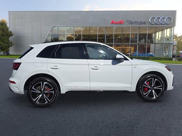 new 2025 Audi Q5 car, priced at $60,200