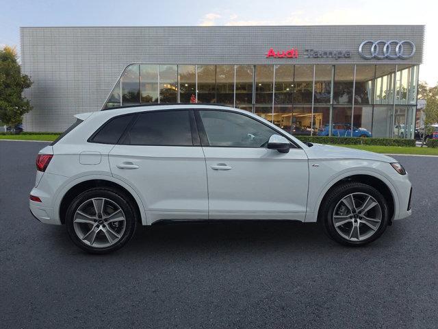 new 2025 Audi Q5 car, priced at $53,650