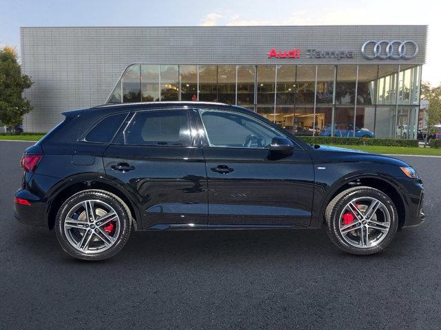 new 2025 Audi Q5 car, priced at $69,385