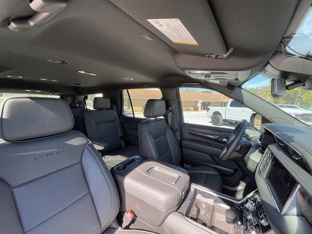 used 2023 GMC Yukon car, priced at $71,589