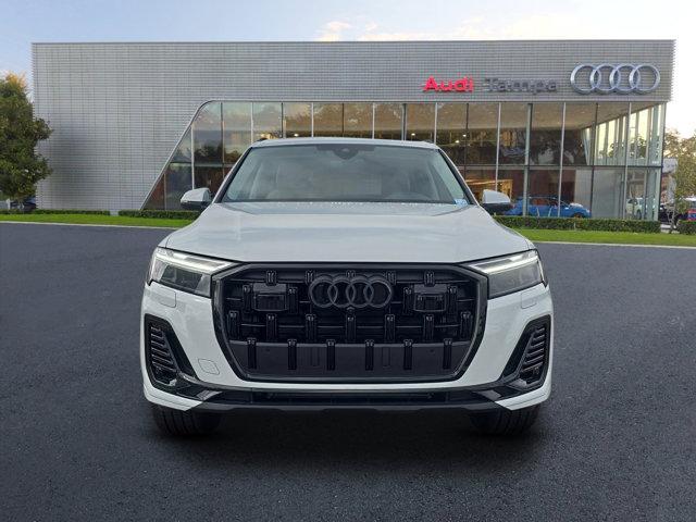 new 2025 Audi Q7 car, priced at $72,305