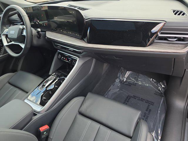 new 2025 Audi Q5 car, priced at $60,175