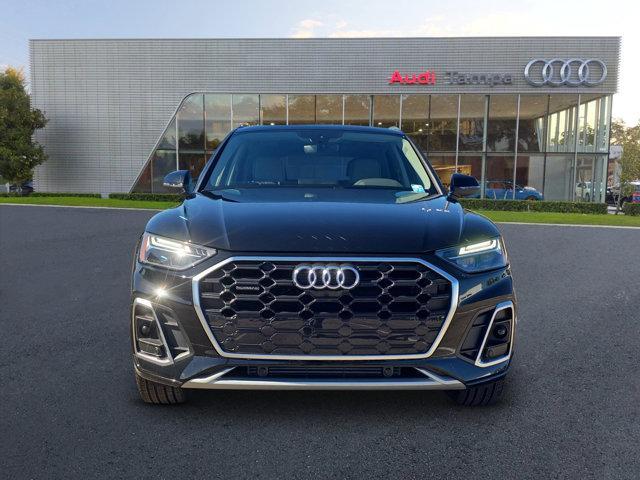 new 2025 Audi Q5 car, priced at $58,085