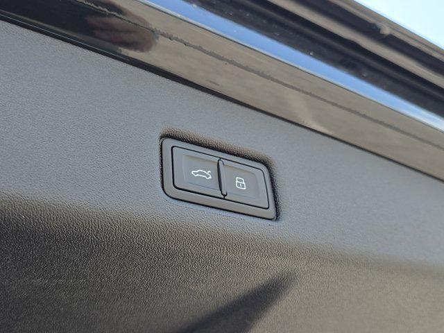 new 2025 Audi Q5 car, priced at $58,100