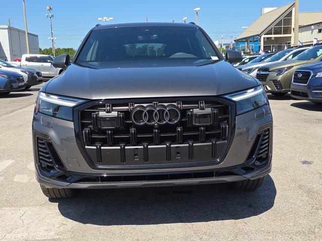 new 2025 Audi Q7 car, priced at $76,250