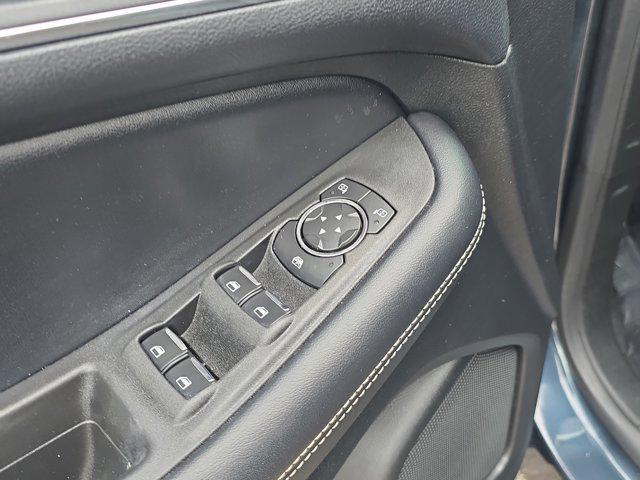 used 2022 Ford Edge car, priced at $27,385