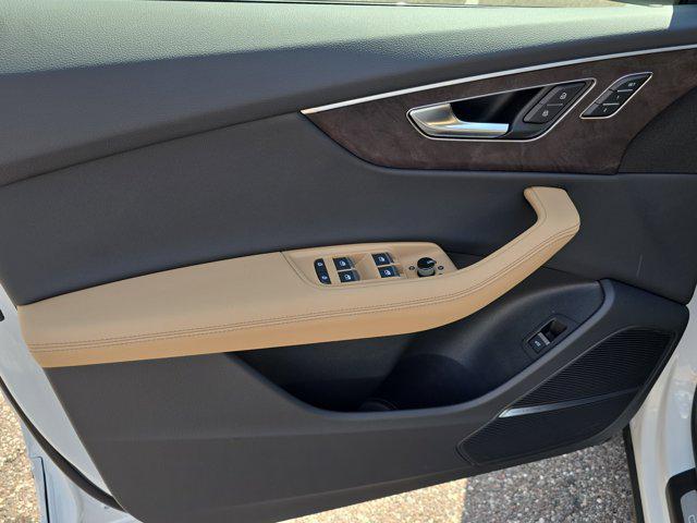 new 2025 Audi Q8 car, priced at $83,715