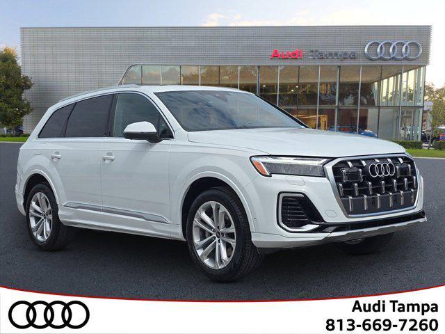 new 2025 Audi Q7 car, priced at $75,800