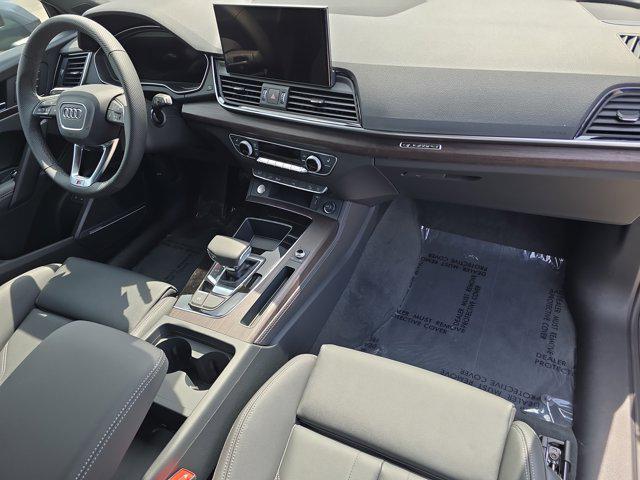 new 2025 Audi Q5 car, priced at $67,385