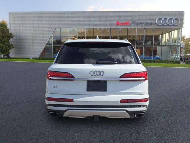 new 2025 Audi Q7 car, priced at $75,650