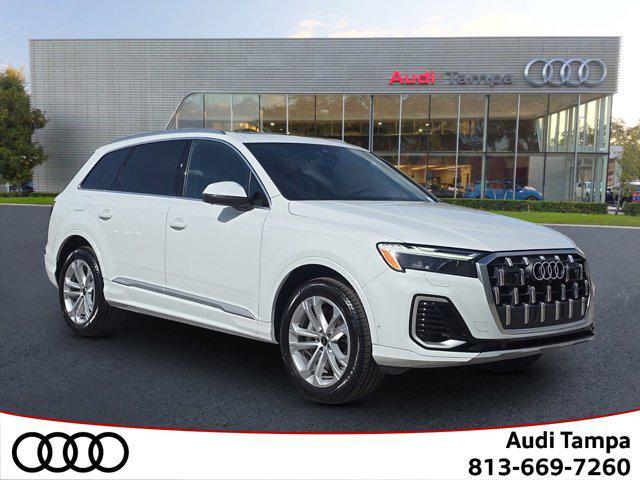 new 2025 Audi Q7 car, priced at $75,650