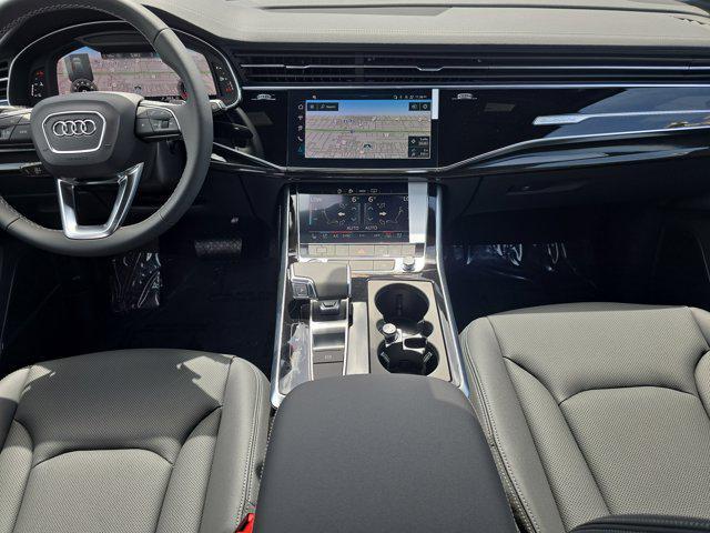 new 2025 Audi Q7 car, priced at $72,705