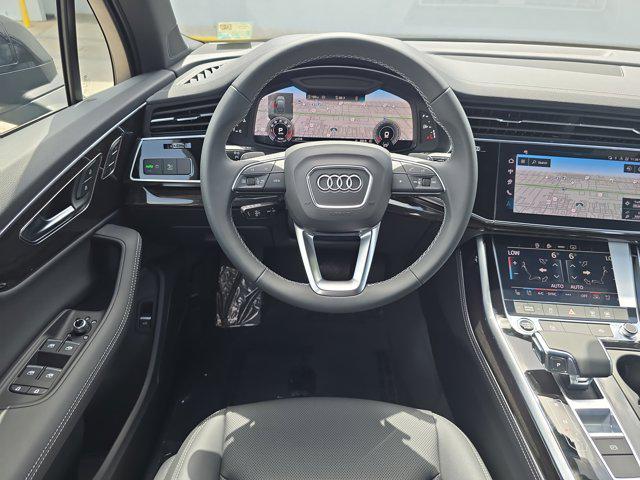 new 2025 Audi Q7 car, priced at $72,705