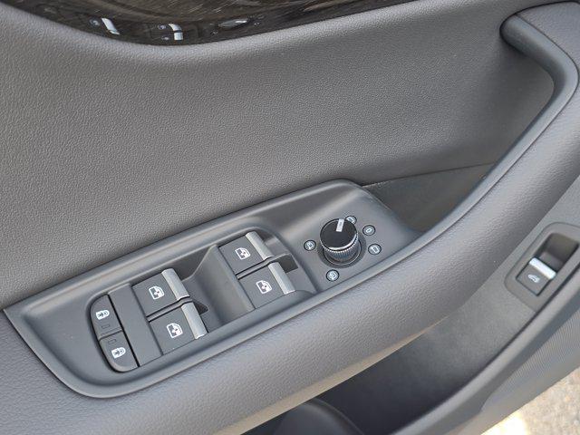 new 2025 Audi Q8 car, priced at $78,465