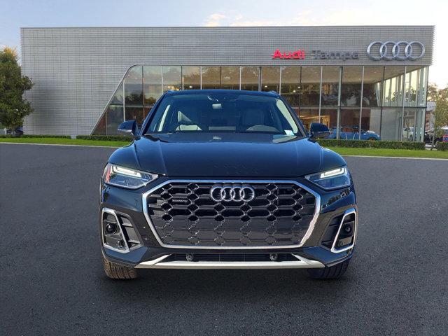 new 2025 Audi Q5 car, priced at $63,600