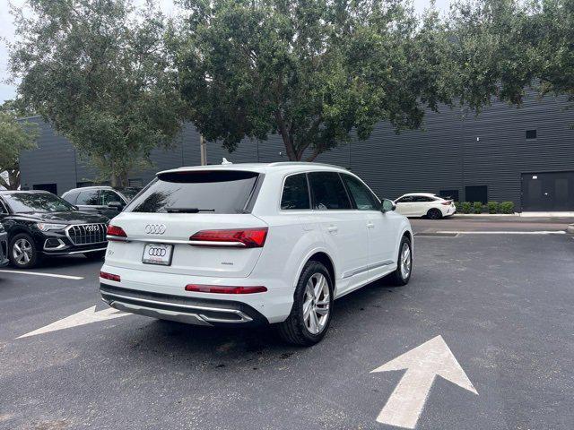 used 2024 Audi Q7 car, priced at $42,585