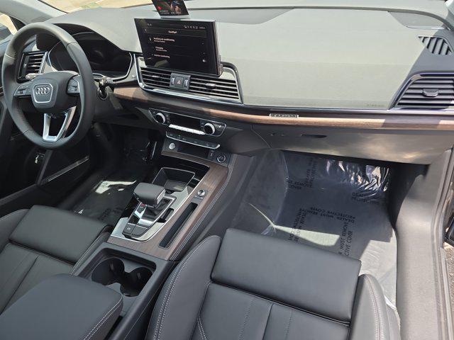 new 2025 Audi Q5 car, priced at $64,035