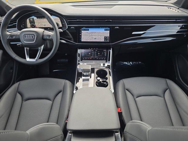 new 2025 Audi Q7 car, priced at $72,105