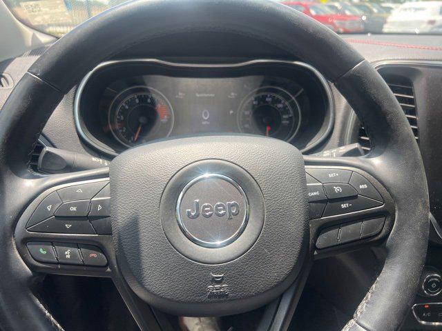 used 2020 Jeep Cherokee car, priced at $18,989