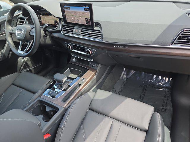 new 2025 Audi Q5 car, priced at $59,150