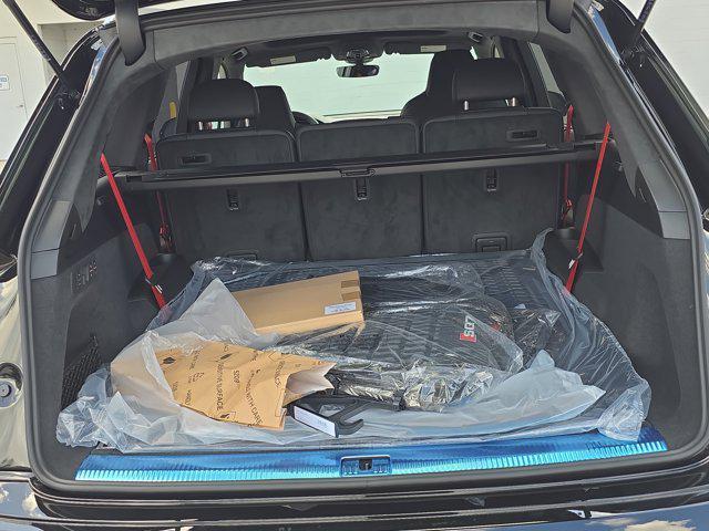 new 2025 Audi SQ7 car, priced at $116,130
