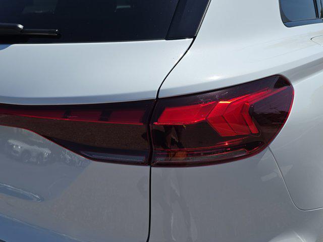 new 2025 Audi Q6 e-tron car, priced at $73,425