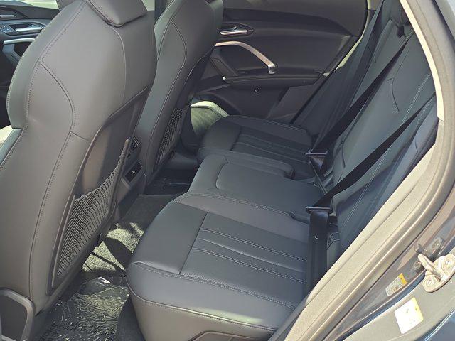 new 2025 Audi Q5 car, priced at $61,300
