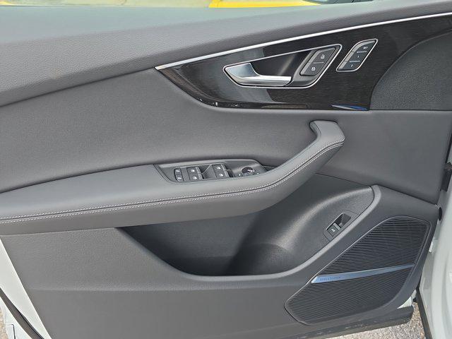 new 2025 Audi Q8 car, priced at $85,965