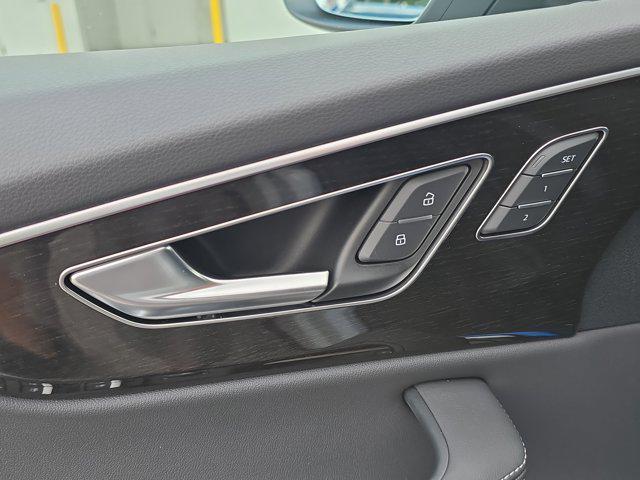 new 2025 Audi Q8 car, priced at $85,965