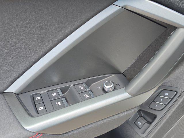 new 2025 Audi Q3 car, priced at $47,200