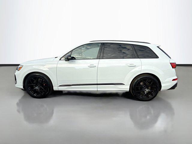 new 2026 Audi SQ7 car, priced at $108,405