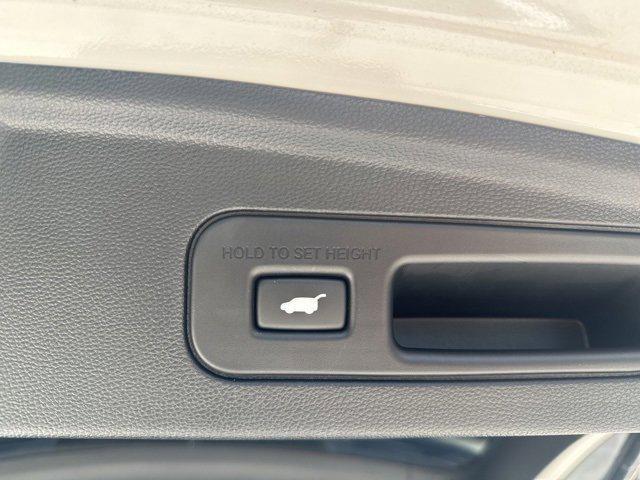 used 2025 Acura MDX car, priced at $54,589