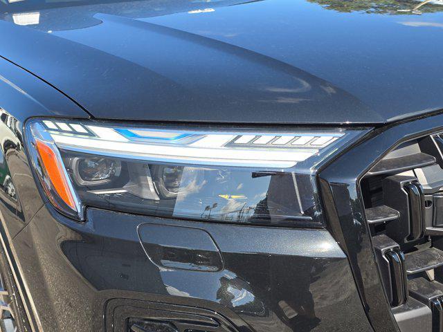 new 2025 Audi Q7 car, priced at $84,655