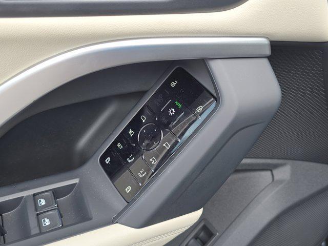 new 2025 Audi Q5 car, priced at $58,190