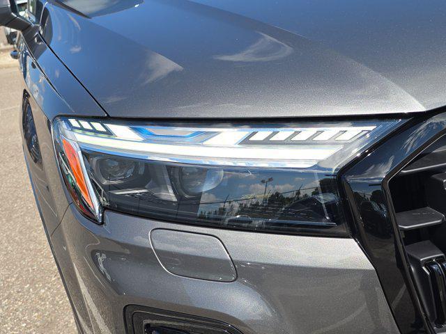 new 2025 Audi Q7 car, priced at $78,250