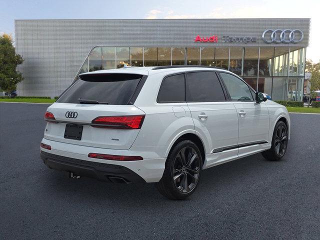 new 2025 Audi Q7 car, priced at $83,605