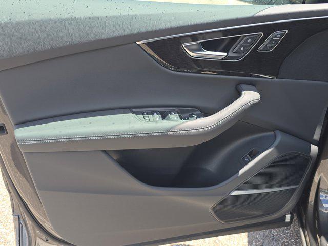 new 2025 Audi Q8 car, priced at $83,450