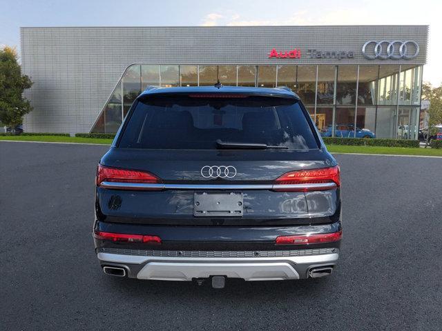 new 2025 Audi Q7 car, priced at $75,800