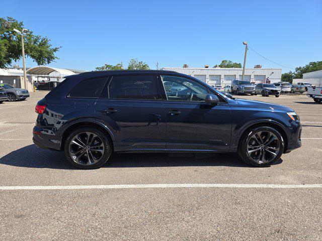 new 2025 Audi Q7 car, priced at $88,745